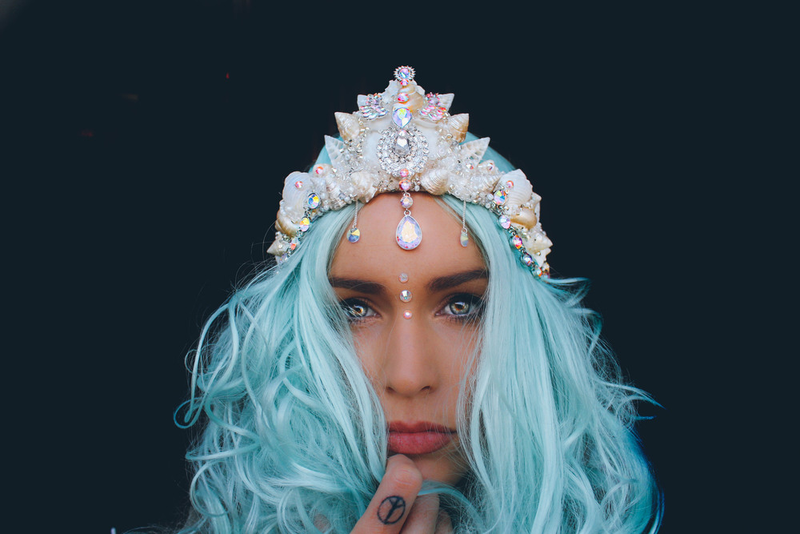 Illustration for article titled These Elaborate Seashell Crowns Are Perfect for a Mermaid Queen